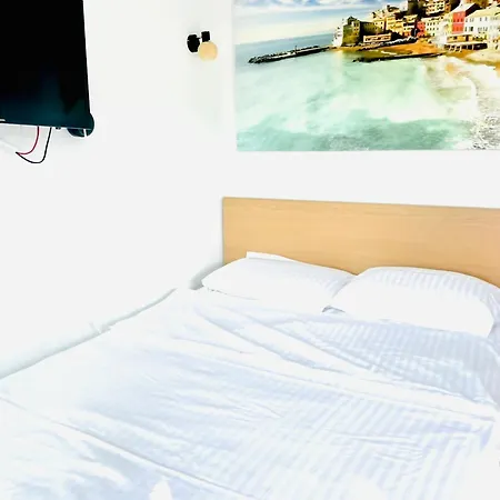 2 Pieces Cosy Et Piscine Dans Un Ecrin De Verdure Lägenhet *